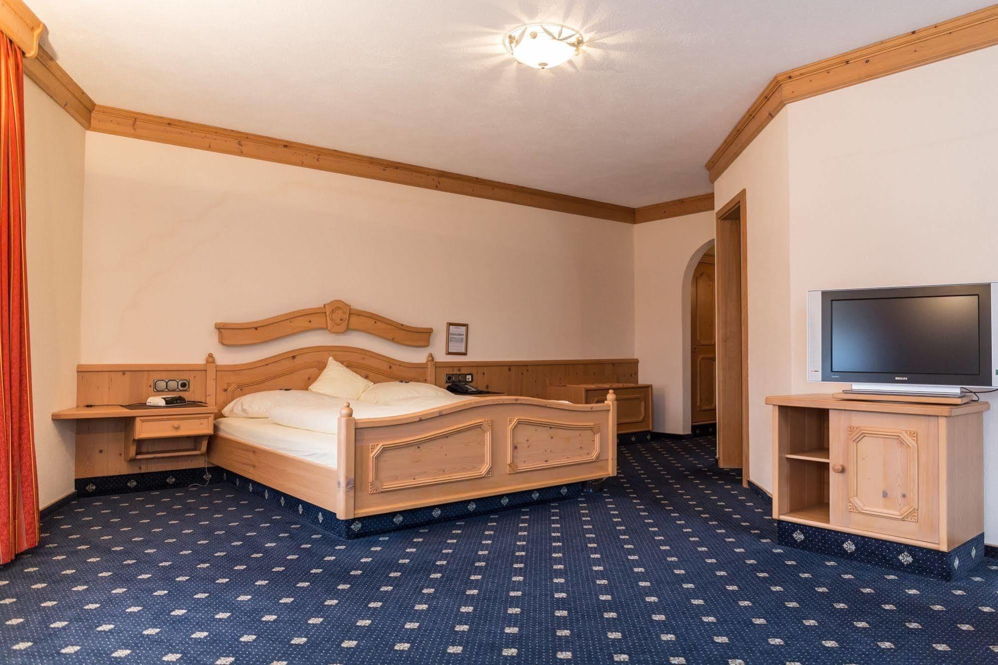 Hotel Alte Scheune 3*